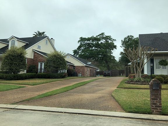 2nd image of 334 Sadie Douglas Ln