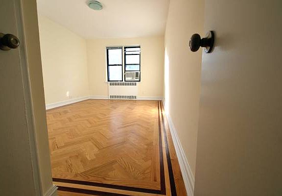 5th image of 1599 York Ave ##