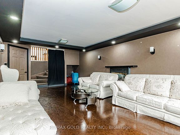 5th image of 30 Grassmere Cres