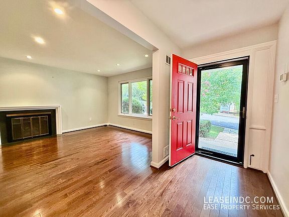 4th image of 4439 Springdale St NW