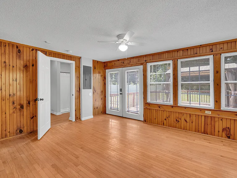 Marlwood Cir — Photo 11