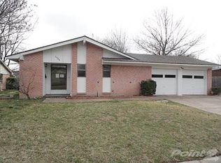 1906 Dartmoor Ln, Garland, TX 75040