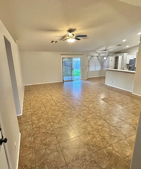1700 S Weaver Dr — Photo 5