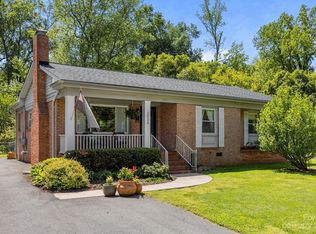 3934 Sheffield Dr, Charlotte, NC 28205