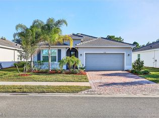 3338 Weston Manor Dr, Alva, FL 33920