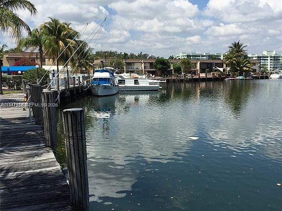 4th image of 2821 N Miami Beach Blvd #4M