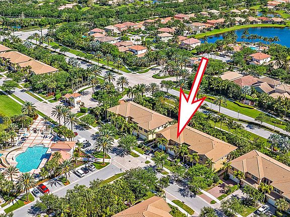 2nd image of 4875 Cadiz Circle