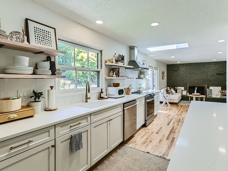 3045 SW 116th Ave — Photo 9
