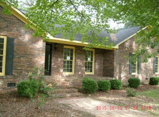 2401 Tara Dr, Albany, GA 31721