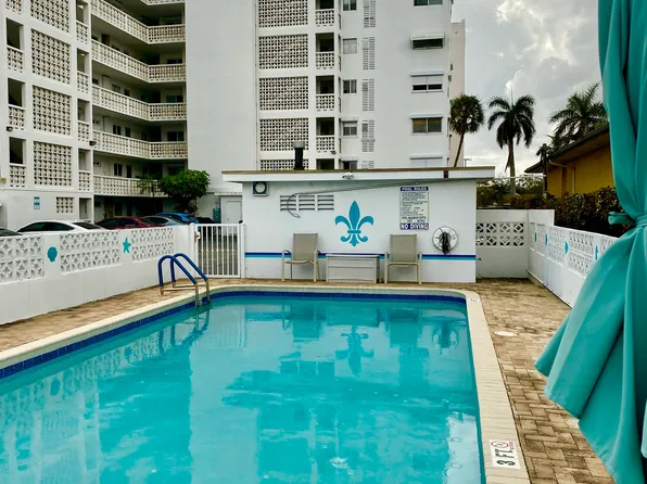 1 N Golfview Rd APT 101, Lake Worth, FL 33460