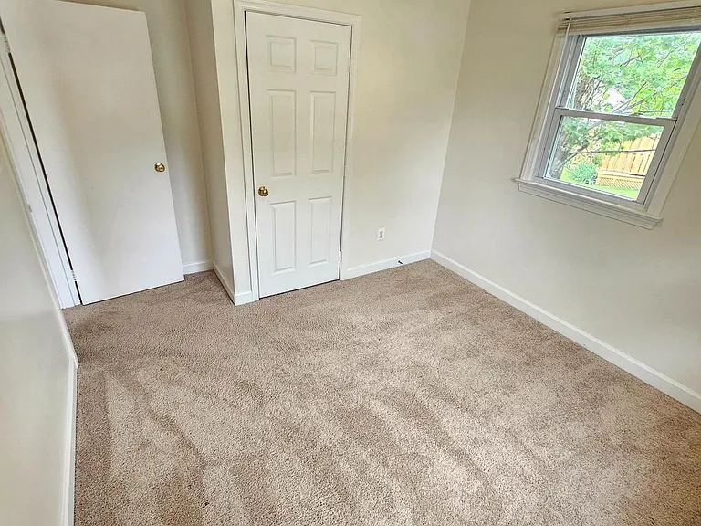 603 Pinewood Rd — Photo 24
