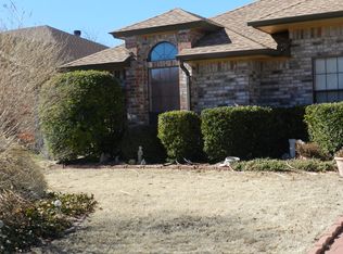 2128 Harbor Dr, Norman, OK 73071