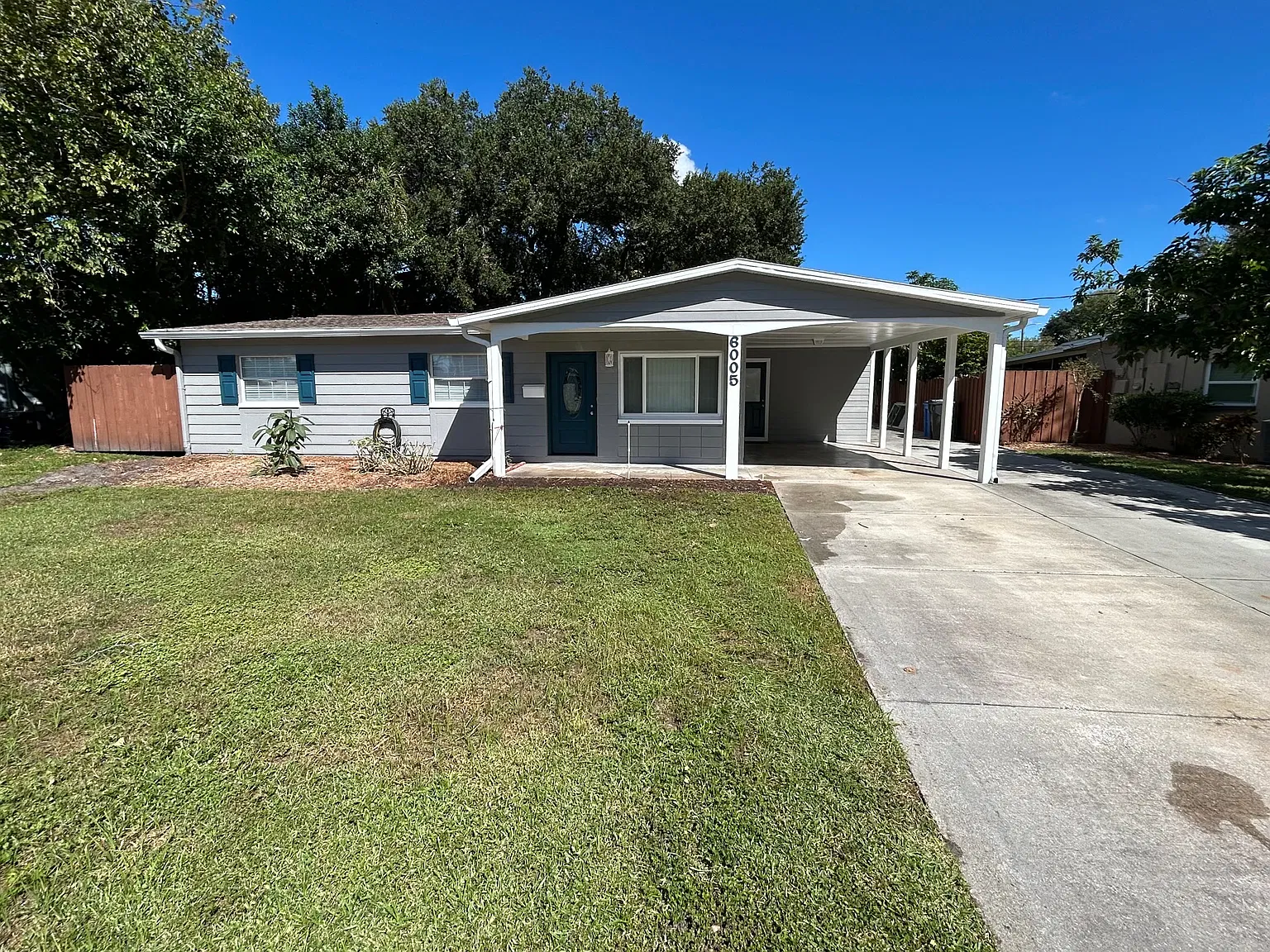 4 bed, 1362 sqft, $2,700 — Photo 2