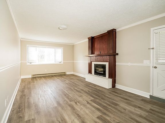 4th image of 5112 Beechwood Rd
