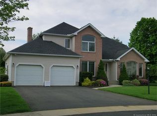 23 Senator Dr, Cromwell, CT 06416