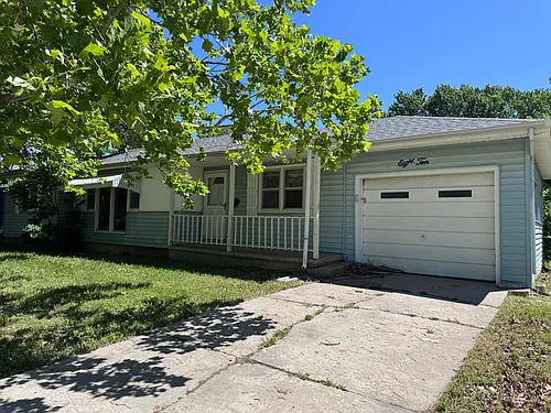810 N C St Photo 1
