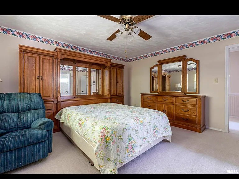 103 Boswell Rd — Photo 23