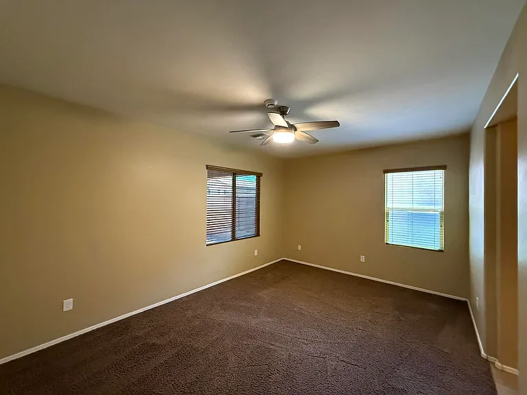 1147 E Empire Canyon Ln — Photo 30
