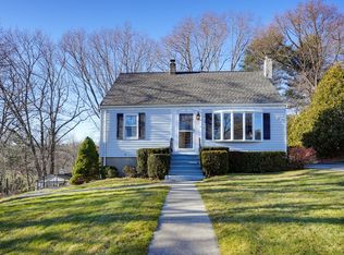 3 Maple St, Burlington, MA 01803