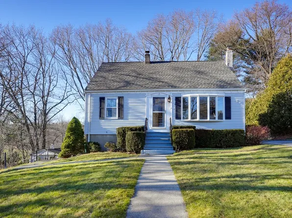 3 Maple St, Burlington, MA 01803