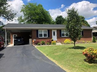 416 Linda Dr, Hopkinsville, KY 42240