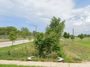 8903 S Mackinaw Ave, Chicago, IL 60617
