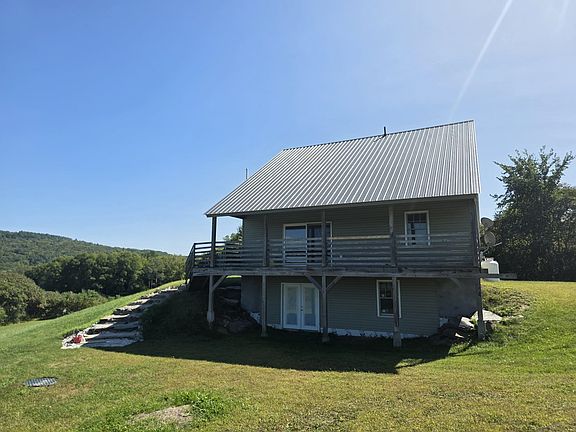 5th image of 135 Winterbell Drive