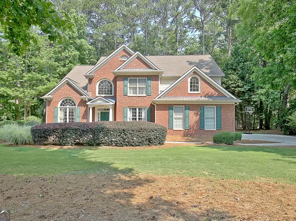 185 Newfield Dr, Tyrone, GA 30290