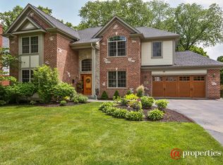 635 Division St, Barrington, IL