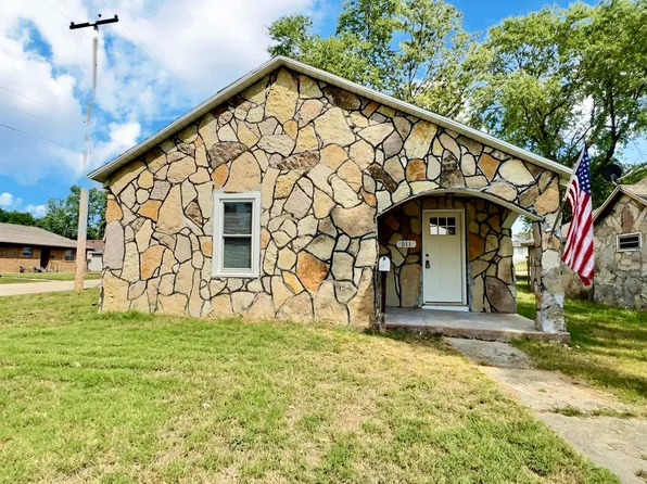511 2nd Street, Monett, MO 65708