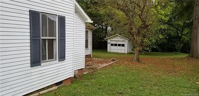 2nd image of 309 Shinn St