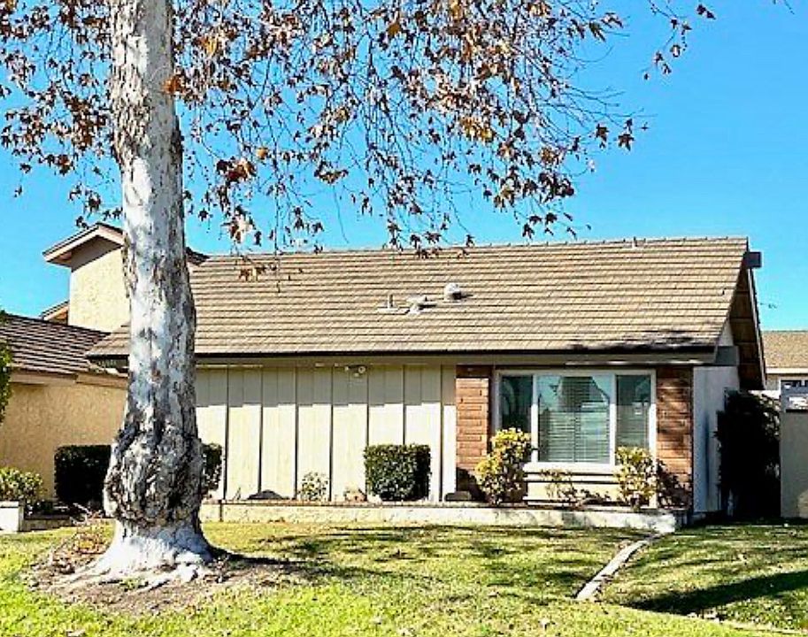 1st image of 14441 Cherrywood Ln
