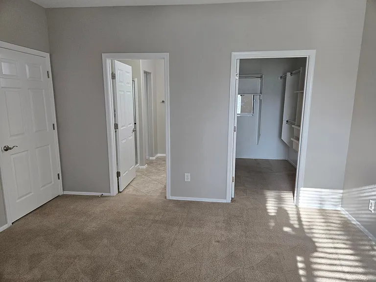6868 Sky Pointe Dr #2076 — Photo 18