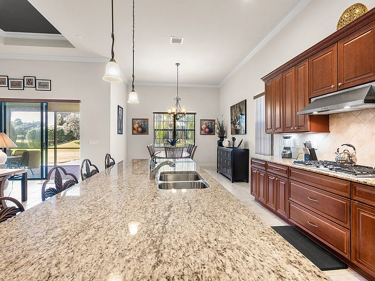 4127 Siena Cir — Photo 17