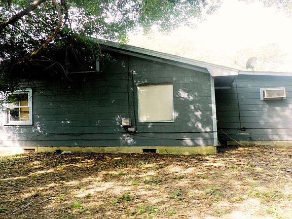 2nd image of 1232 W Cotton Dr