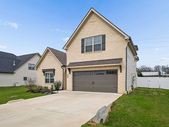 2nd image of 234 Glade Dr