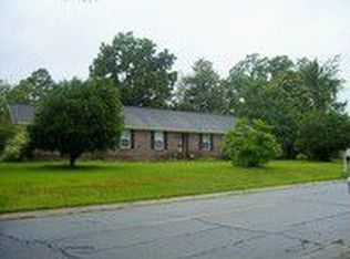 3464 Robin Ridge Rd, Waycross, GA 31503