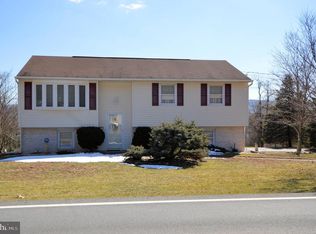 810 Mountain Rd, Dauphin, PA 17018
