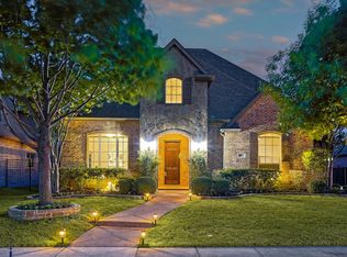 2215 Prestwick Ave, Trophy Club, TX 76262