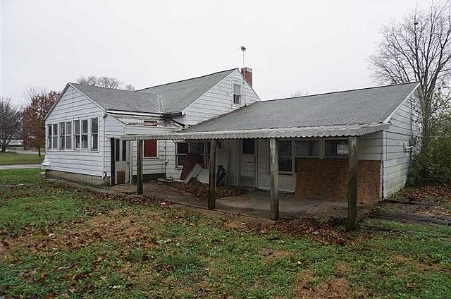 2nd image of 1116 7th St