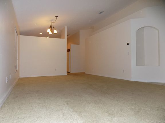 4th image of 4612 Aguila Pl