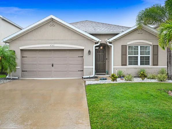 4745 Pagosa Springs Cir, Melbourne, FL 32901