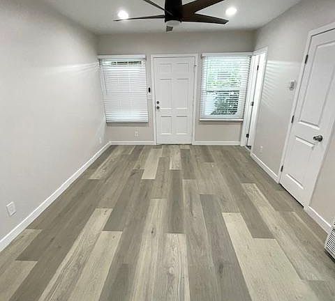 3rd image of 160 Quincy Ave APT C