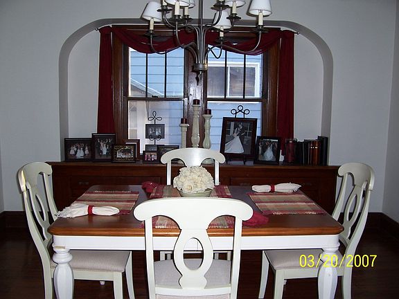 Full Dining Room