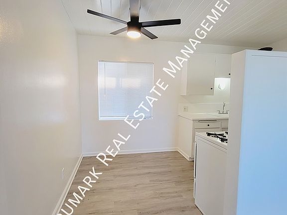 3rd image of 458 E Verdugo Ave #K