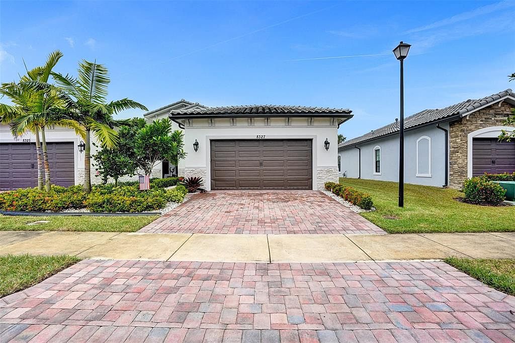 8327 W Blue Spring Dr #8327, Pompano Beach, FL 33067 | Zillow