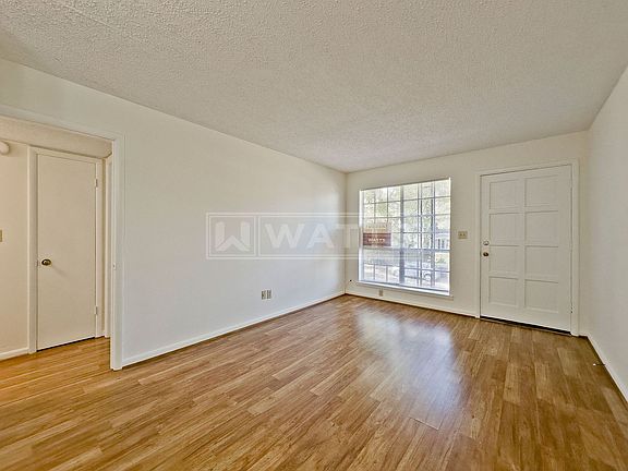 5th image of 1639 11th Pl S APT B
