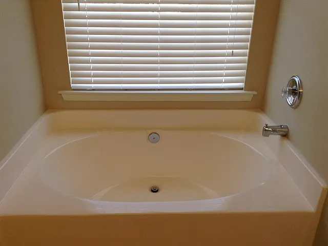 10711 Norway Spruce Ct — Photo 8