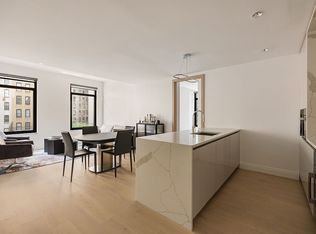 Dahlia, New York, NY 10025