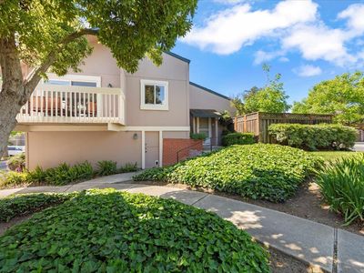 1325 Merrivale West Sq, San Jose, CA, 95117